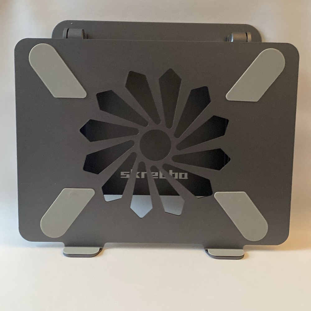 Skrebba Adjustable Laptop Stand
